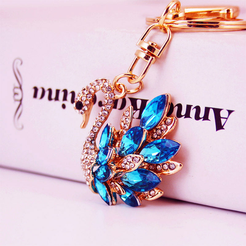 Shimmering Crystal Swan Car Charm Keychain - Rhinestone Metal Bridal Shower Gifts for Women, Graceful Wedding Car Decor & Bag Jewelry