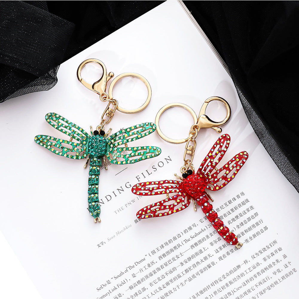 New spray painted dragonfly pendant cute creative metal keychain wholesale 3D cartoon insect keychain