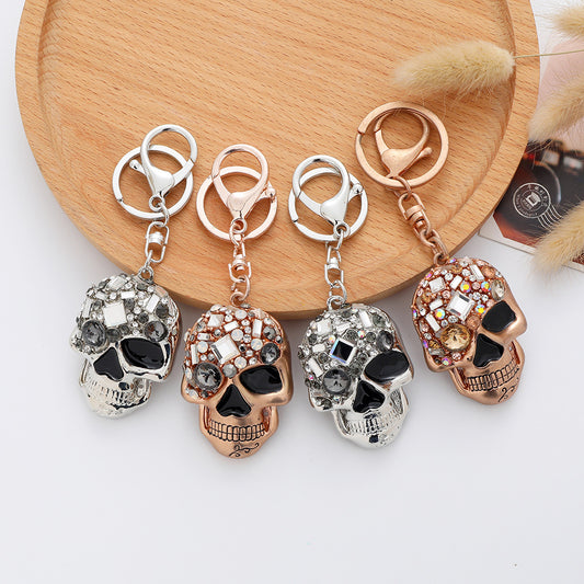 European and American diamond studded skull creative metal keychain 3D hip-hop car bag hanging accessories