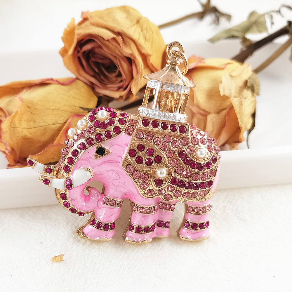 Cross border car keychain cute elephant pendant alloy keychain pendant cartoon small gift creative