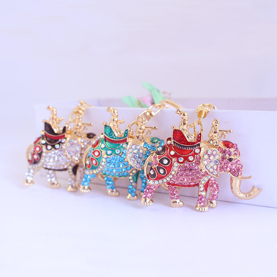 Glistening Crystal Elephant Car Charm - Ethical Rhinestone Wildlife Keychain & Bag Clip for Women, Eco-Conscious Birthday Gifts & Travel-Ready Accessories