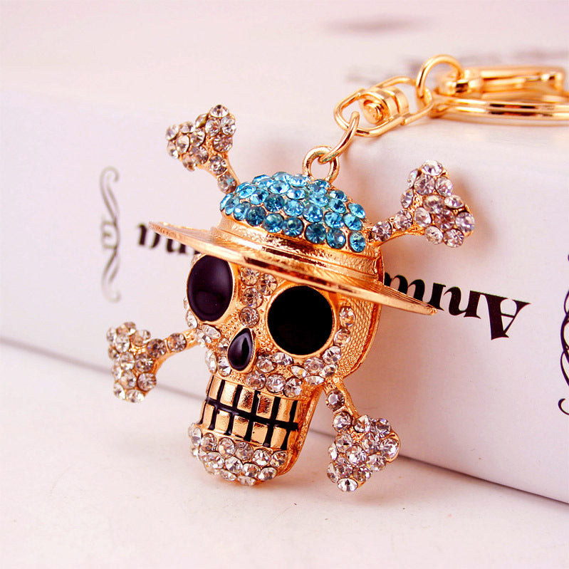 Adorable Crystal Rhinestone Skull Car Keychain for Women - Gothic Purse Charm with Detachable Chain