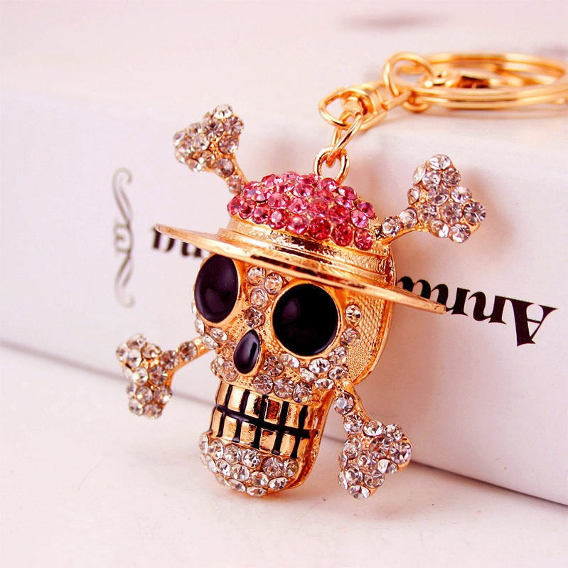 Adorable Crystal Rhinestone Skull Car Keychain for Women - Gothic Purse Charm with Detachable Chain