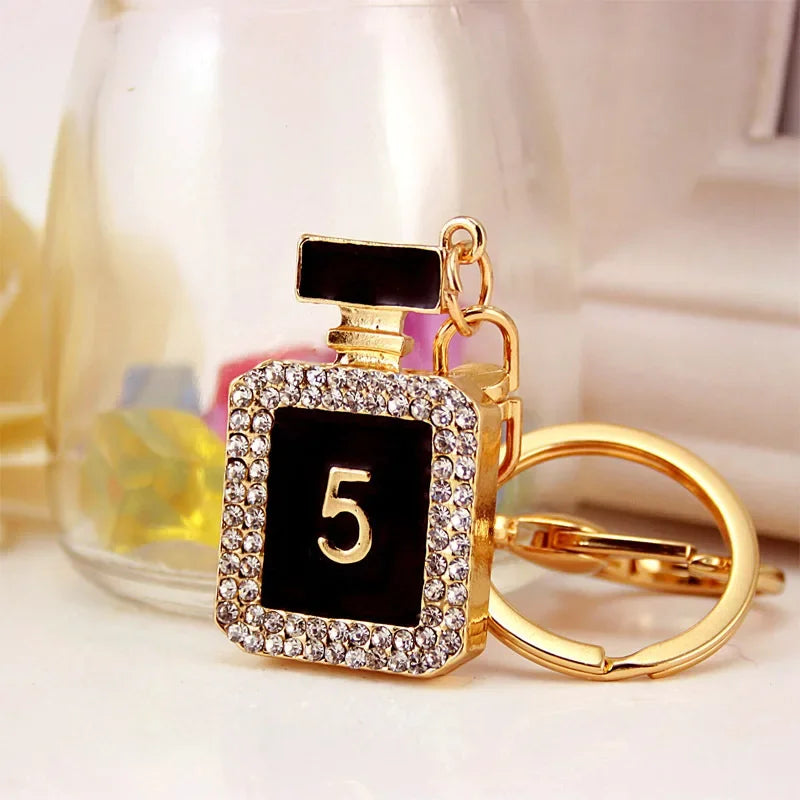 Rhinestone jewelry 5 letters perfume bottle car key chain women's bag accessories key chain metal pendant for girlfriend 917