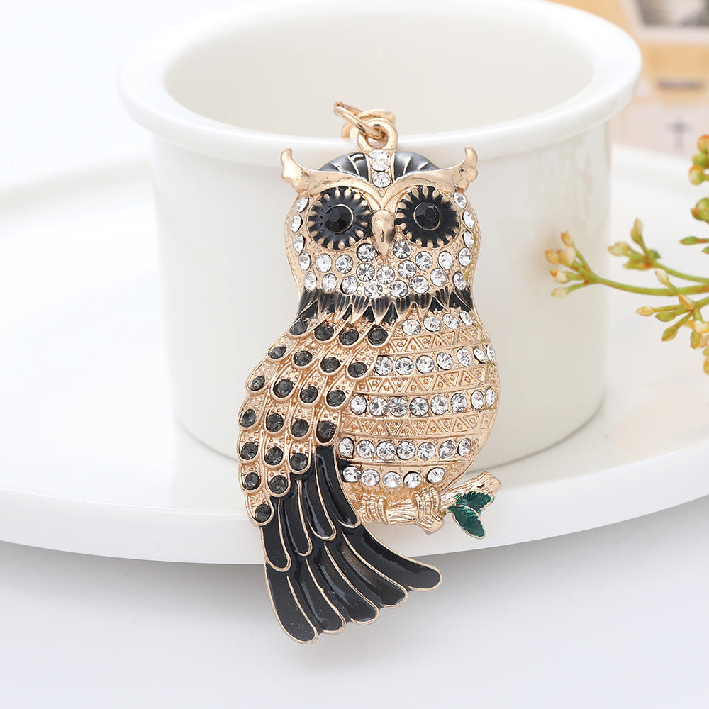 Creative keychain cross-border animal car pendant cute diamond inlaid owl keychain wholesale metal manufacturer