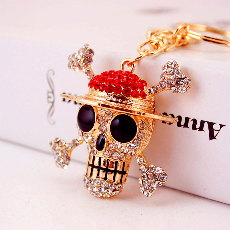 Adorable Crystal Rhinestone Skull Car Keychain for Women - Gothic Purse Charm with Detachable Chain