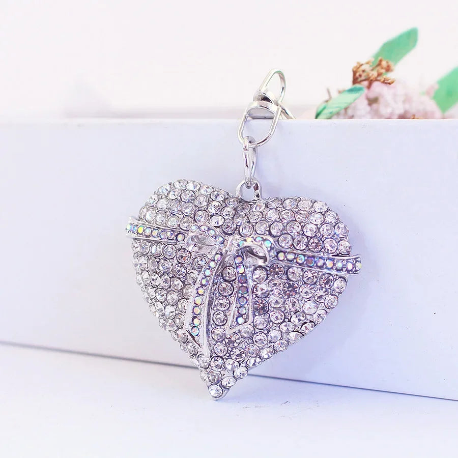 Cute Animal Keychain - Sparkling Bow & Heart Car Keyring, Dainty Bag Accessory, Perfect Birthday Gift for Girl Best Friend